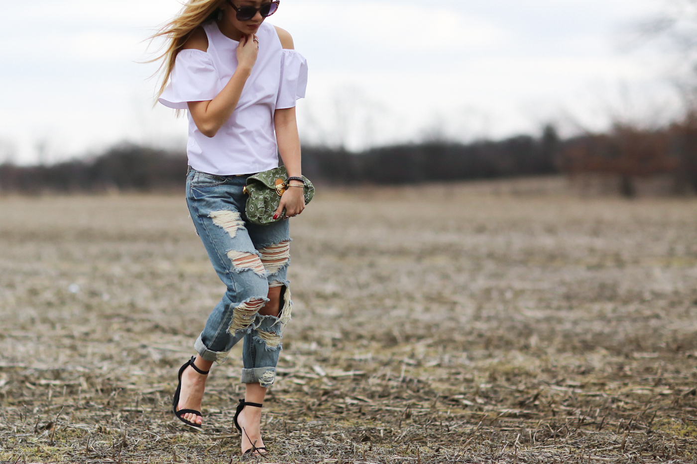 zara unconventional white top with flutter sleeves