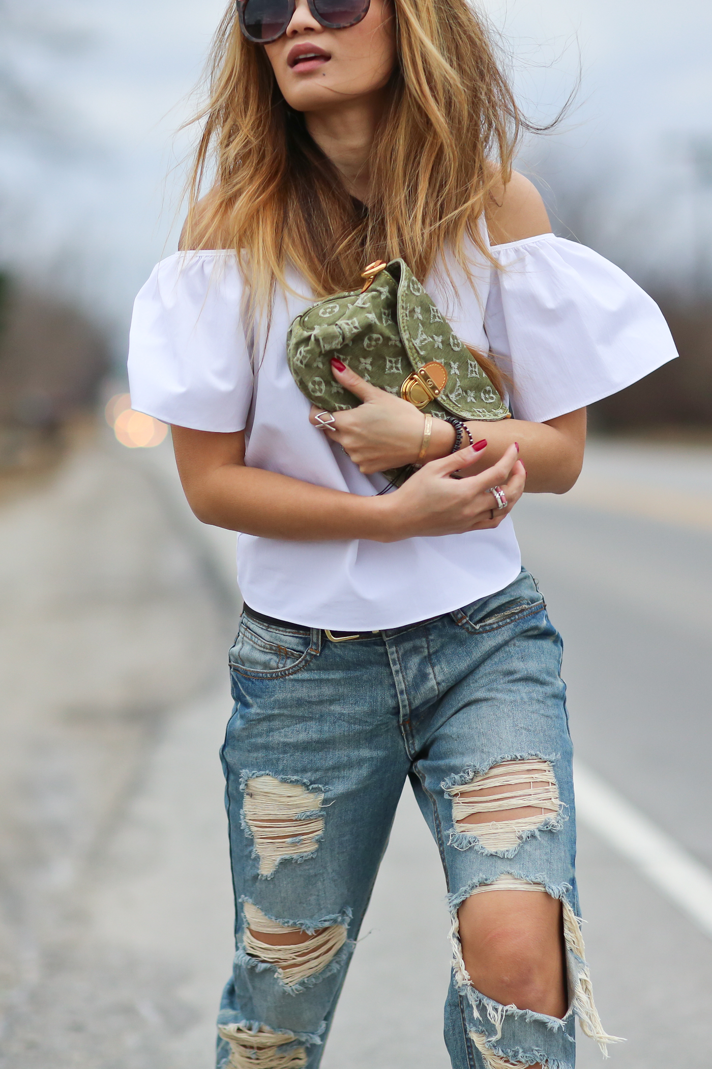 zara unconventional white top with flutter sleeves