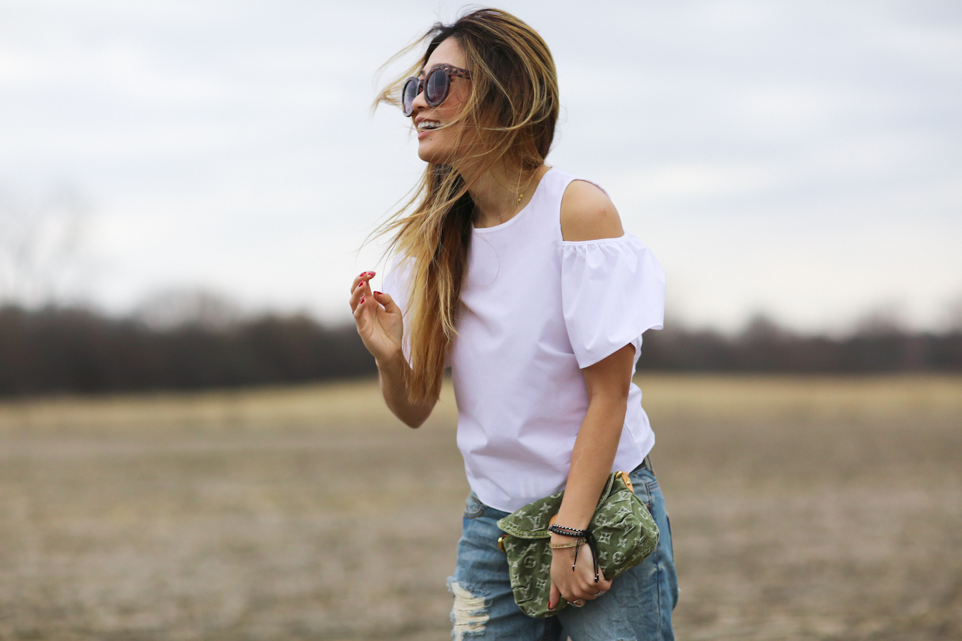 zara unconventional white top with flutter sleeves