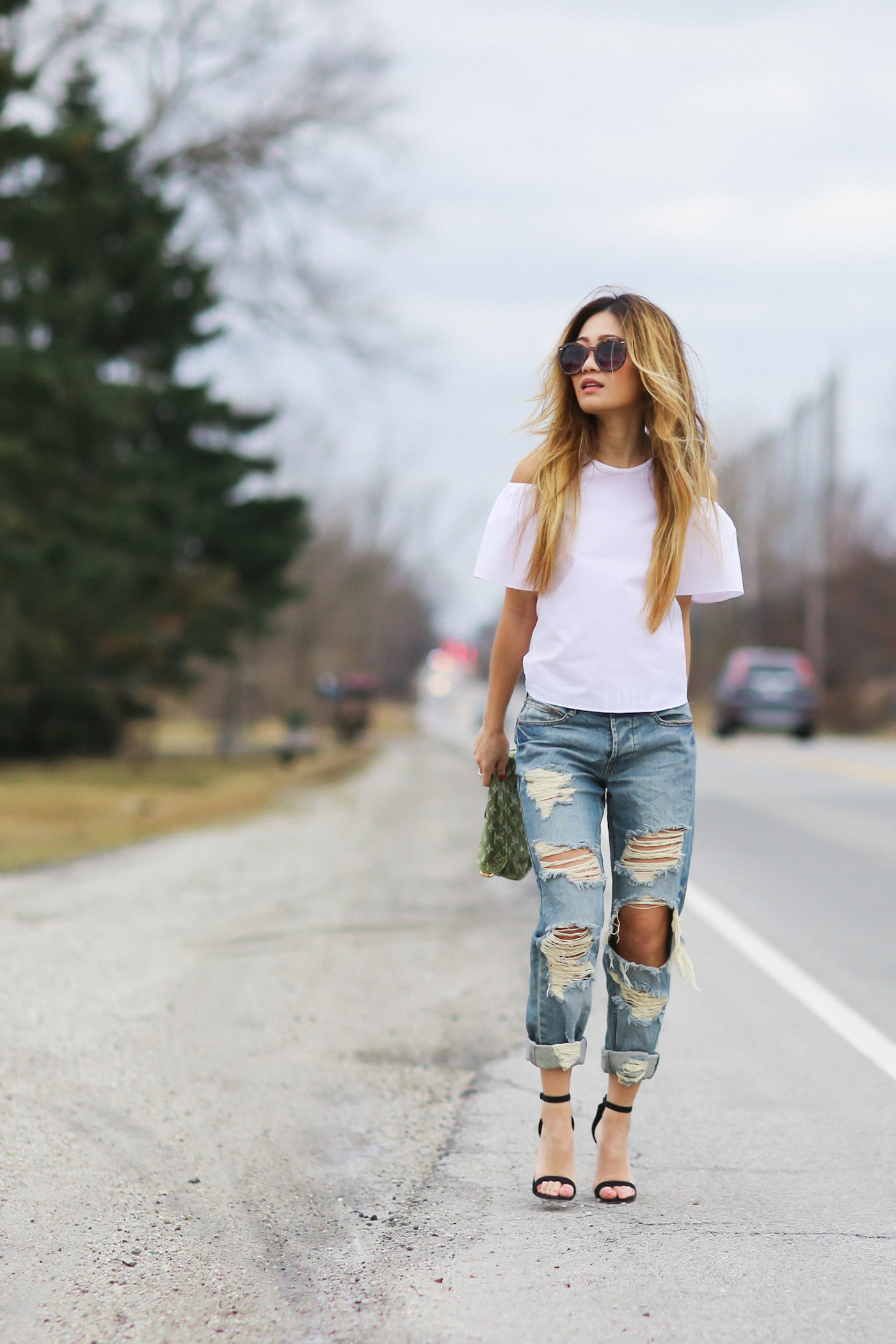 zara unconventional white top with flutter sleeves