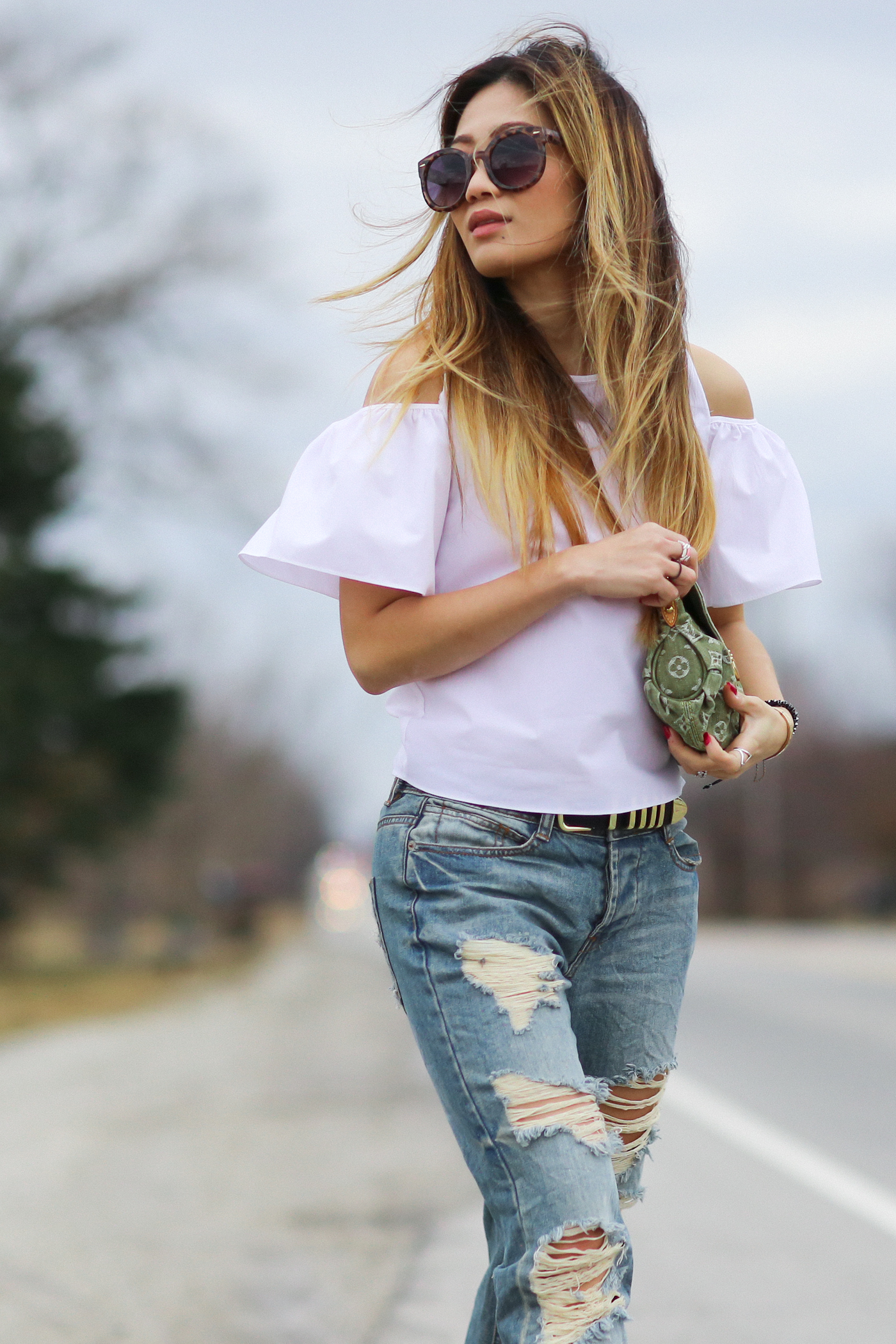 zara unconventional white top with flutter sleeves